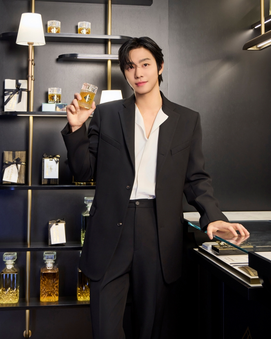 안효섭, '케데헌' 진우 아니고 수트 남신으로 등장…짙어진 쿨앤섹시 [화보]