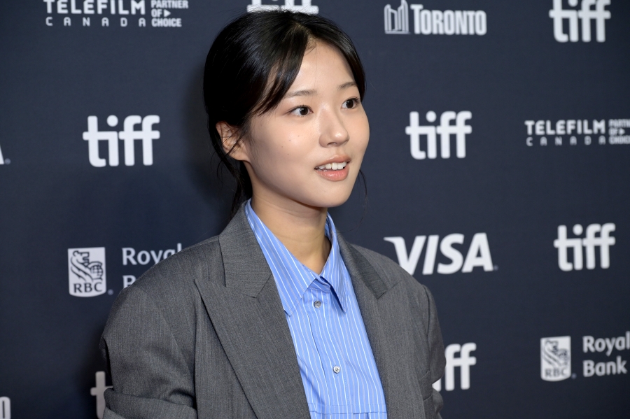 "ϴ  ٲ ǰ"  ' ', '' ȣ