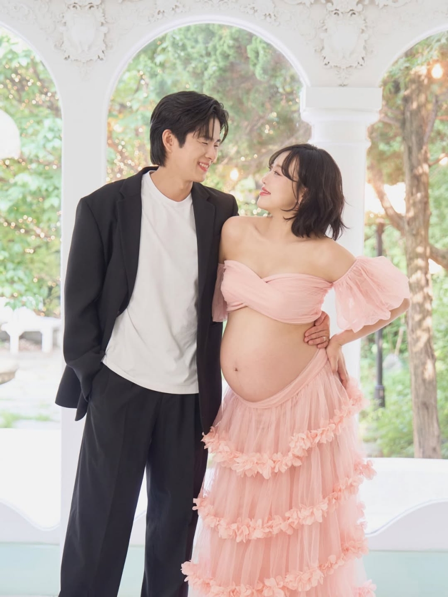 ĿáκΡθ յΰչμӶ, ׸ ȭ  "ֻ"