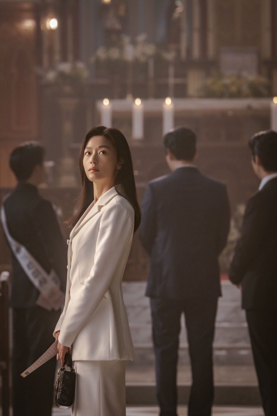 '북극성' 전지현, 대선 출마 선언…짜릿한 전율