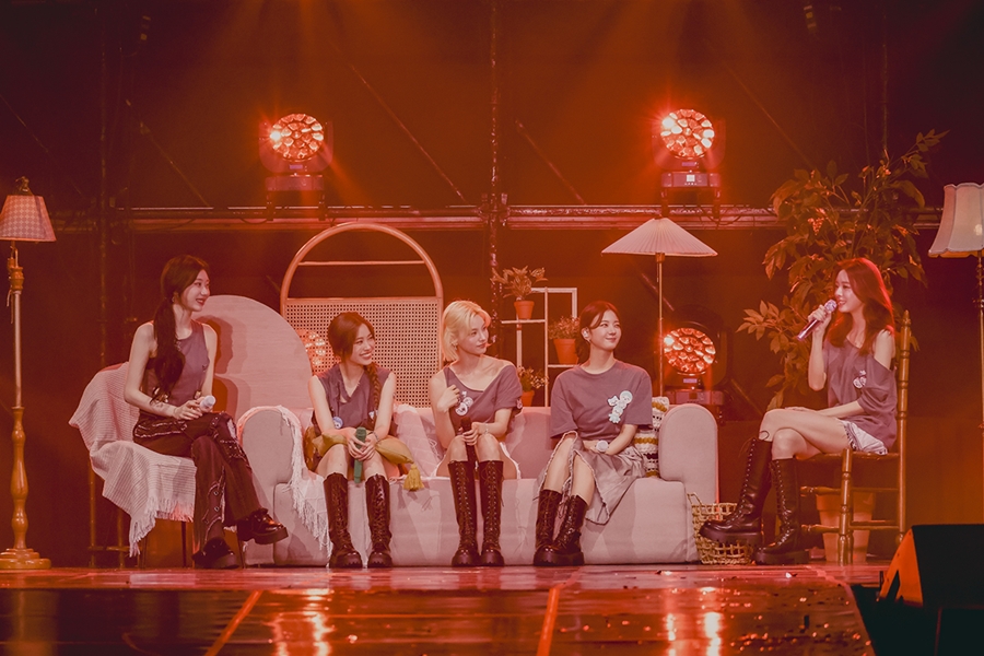  ITZY,   JYP  üᡦҹ 忡 ¦ 