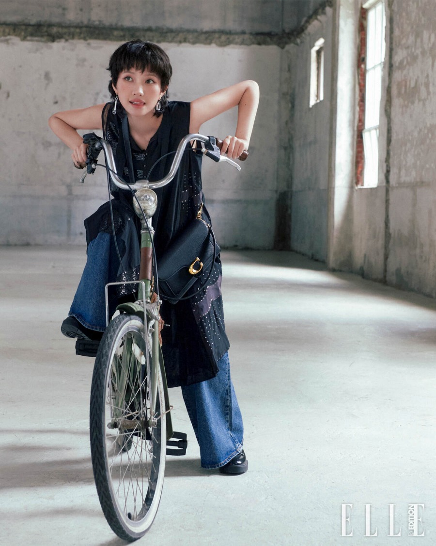 아이들 소연의 '멋쁨' [화보]