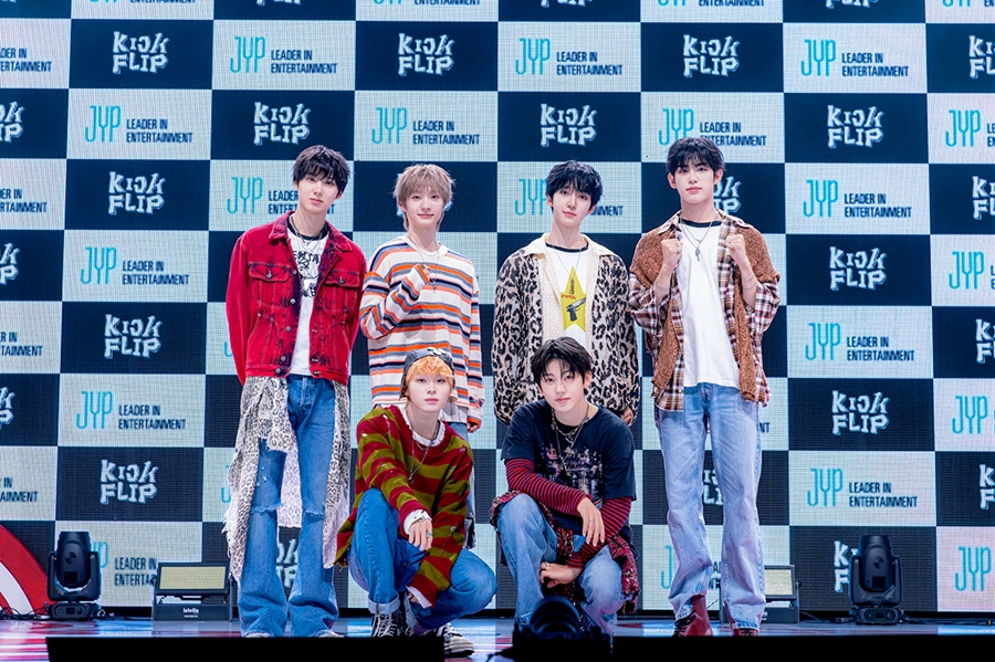 űø,  ٹ  ũƮ ̸ ÷ȴ١(22) Ĺ