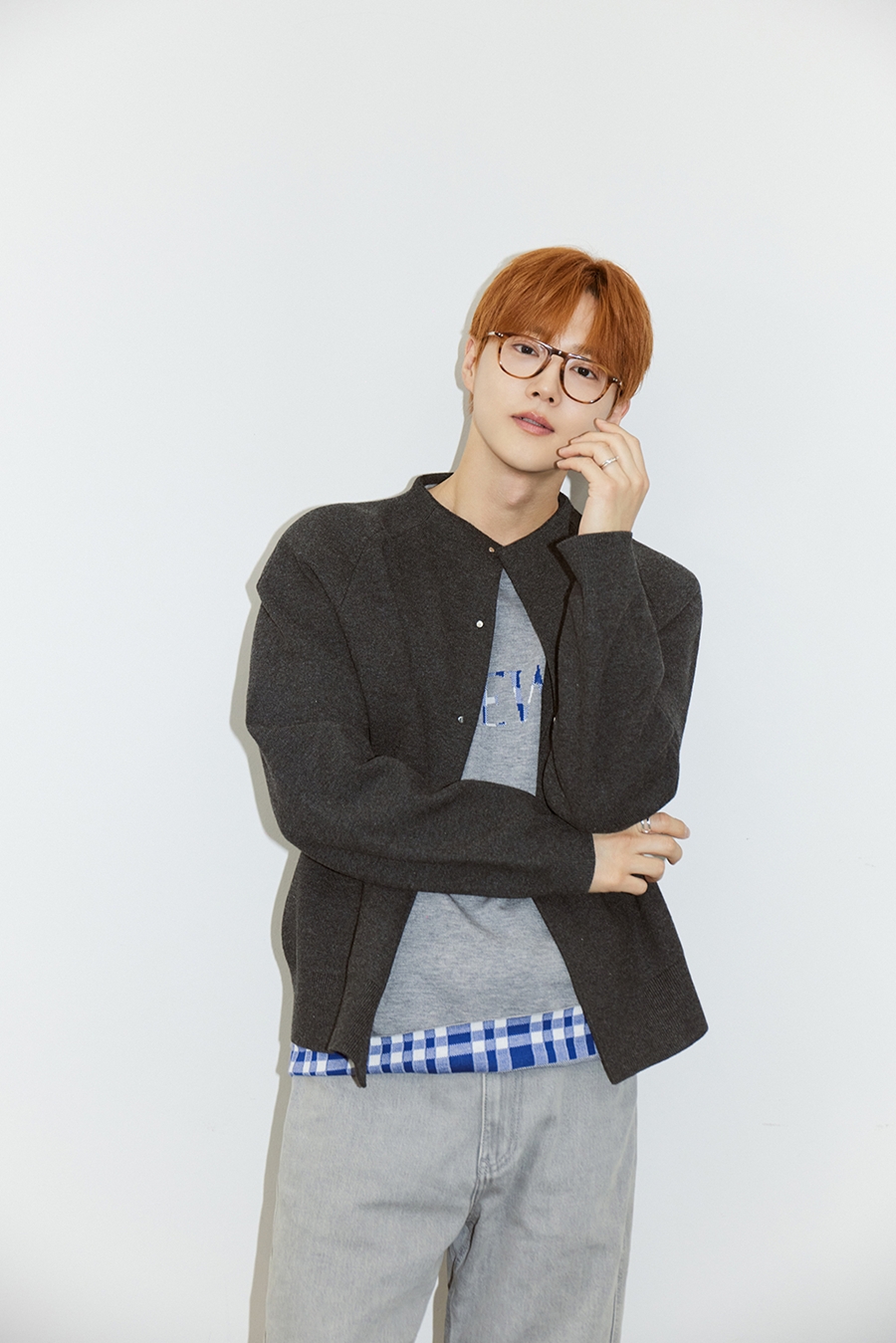  ȣ "  ° ٹ'Who Are You'  ںν" (Ϲϴ)