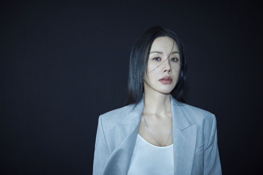 ȭ "۽ 10  ȸ? ܸ ״Ρ  Ǫ " [ͺ]