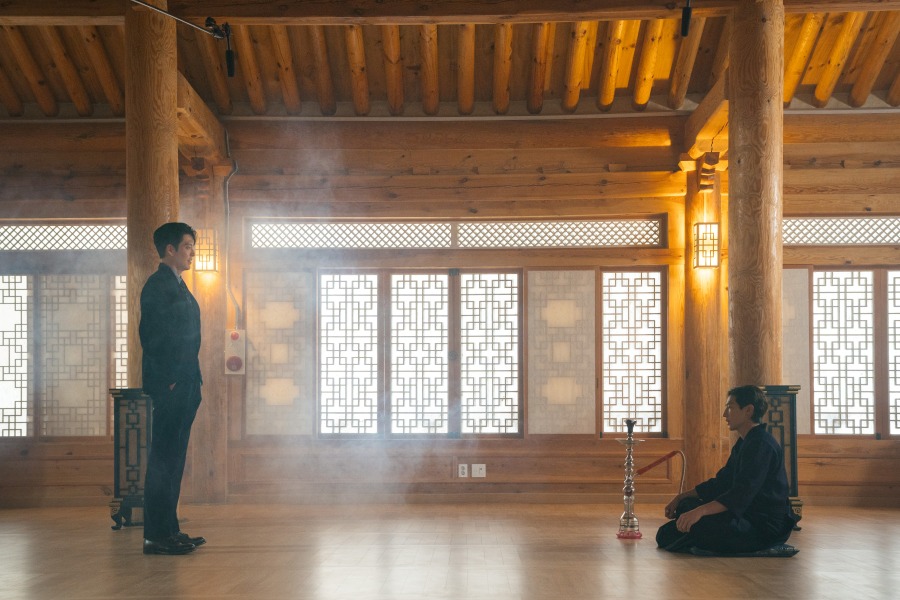  ۰, Ϲϴ  "'õ ' , '̻ϰ Ƹٿ' "