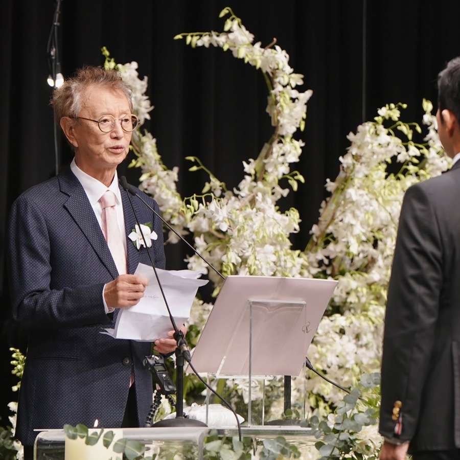 ȣ, ͺ  ߾ ȸ "   ־ ູ߽ϴ"