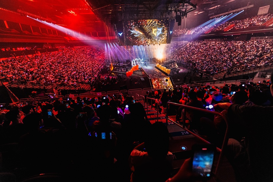 ϸ , '2025 LCK'   Ӵ "޿ ׸ "