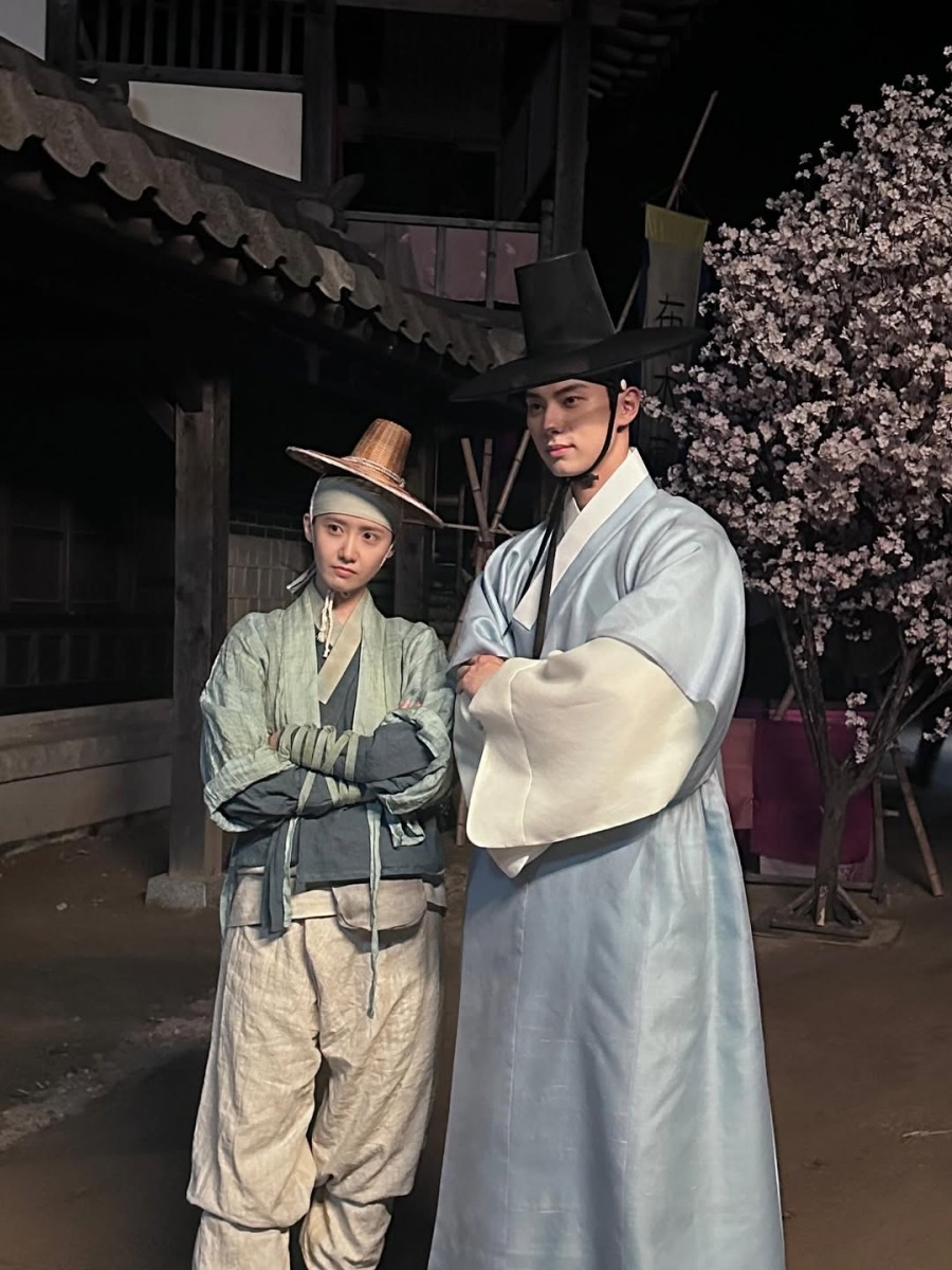 ƾ衦̰ ȥ  ߴٰ? ' ' ,  簨