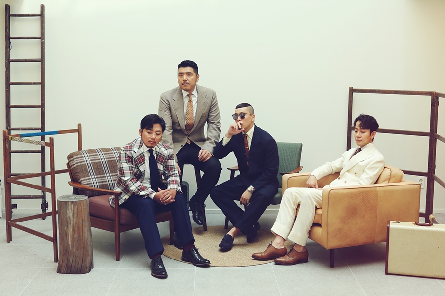  Ƽ Ż ,    ̾ ִ. /  : ÷ , , Ҽӻ νŸ׷