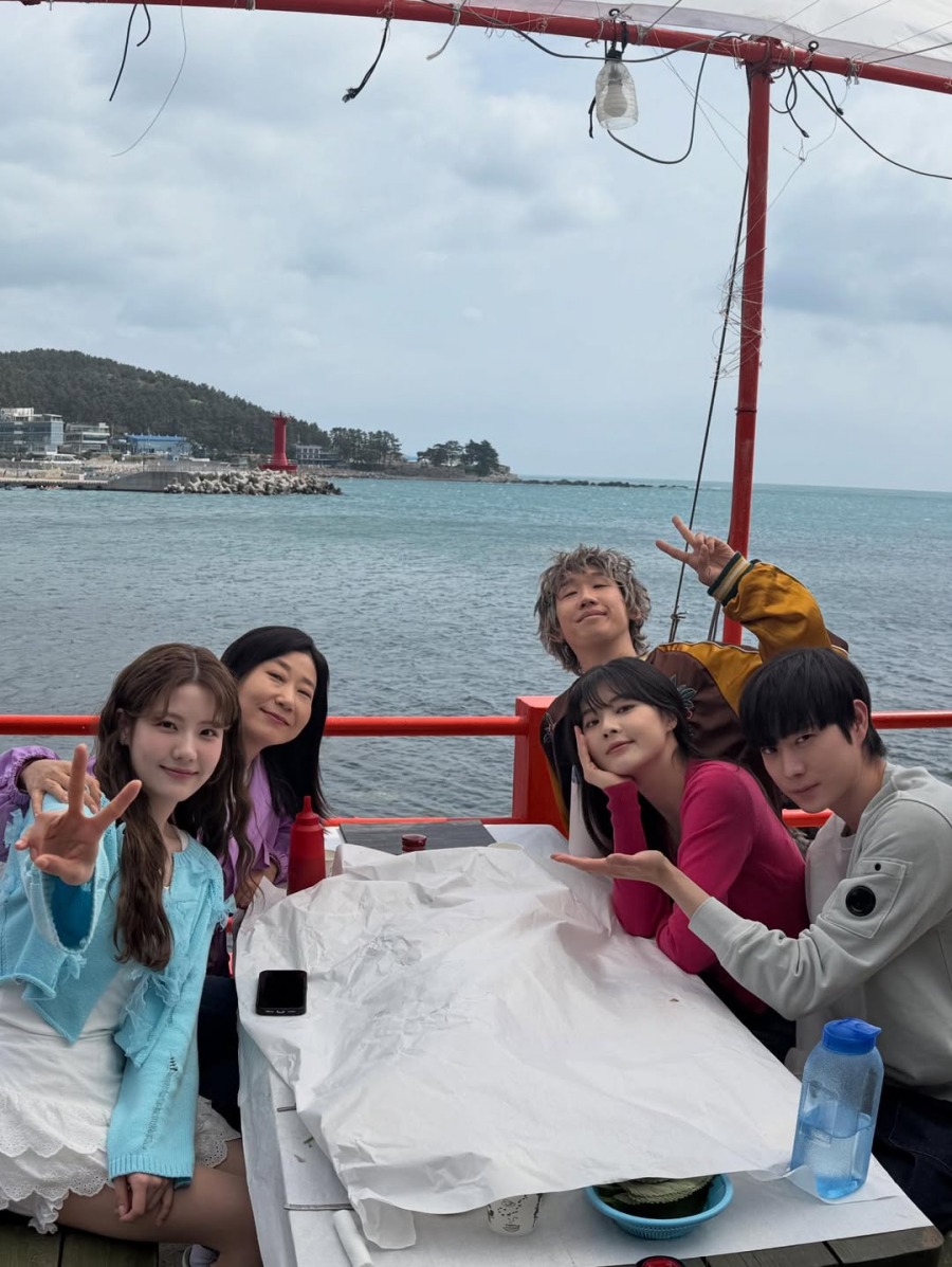 '̱' Ҿϰھ̼, 忡   巯 ۷