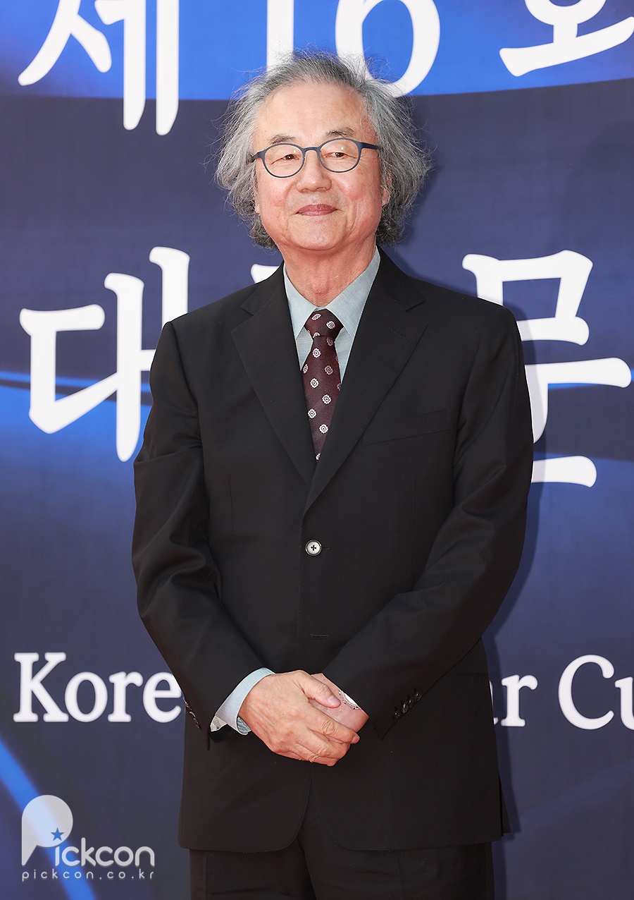 정동환, 이순재 건강이상설 언급 