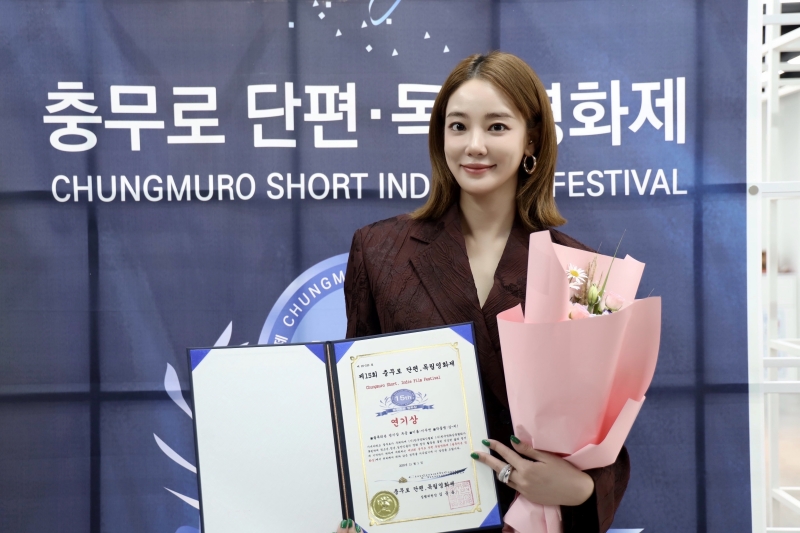 ֿ,  ù  "Ⱑ   "  Ұ