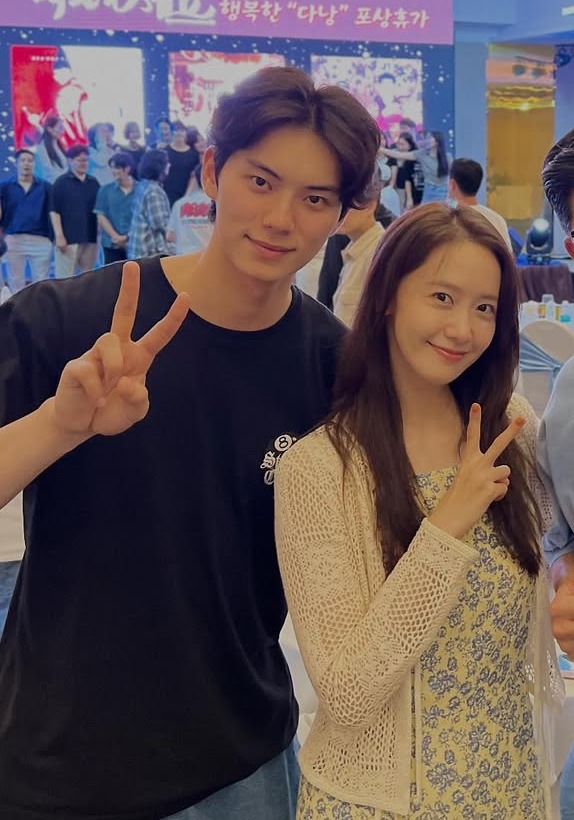 임윤아X이채민, 나란히 선 '폭군의 셰프'에 심쿵…신종철 셰프 '폭셰' 다낭 포상휴가 공개