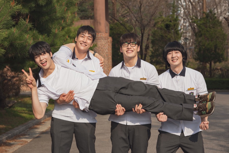 강하늘→차은우 '퍼스트라이드', 개봉 첫 주 36만 관객수 돌파…박스오피스 1위