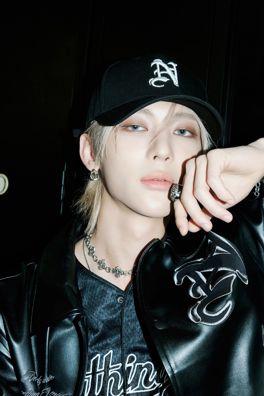 ,  Ȩ׶ ١'Play Ball' ù ܼƮ  