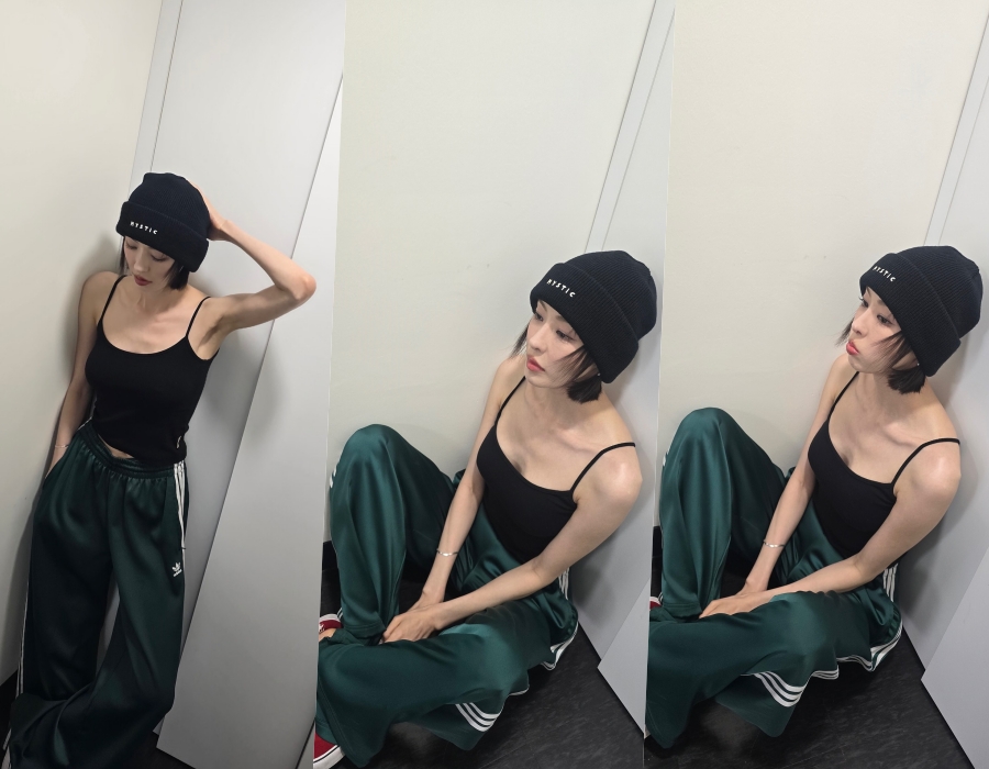 이다희, 살이 더 빠졌나? 민소매 톱 하나에 드러난 '뼈말라 자태'