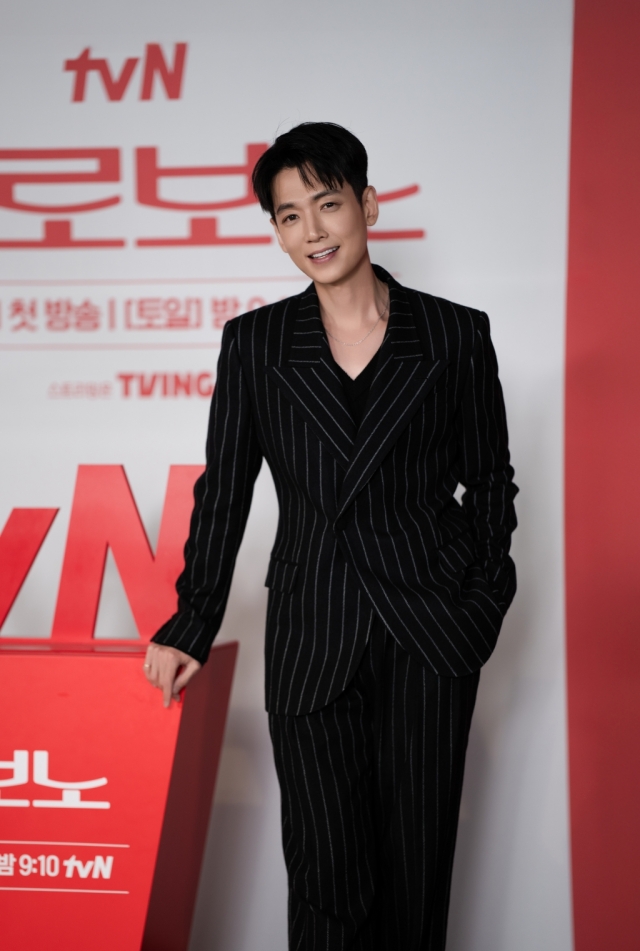 ȣ ̲ 'κ'"׷ ұϰ"  [PICK]