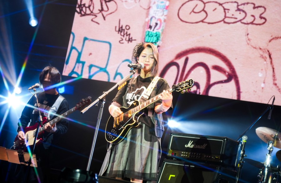  'ġ!' ӹ, ù   ᡦ"  ̻ "