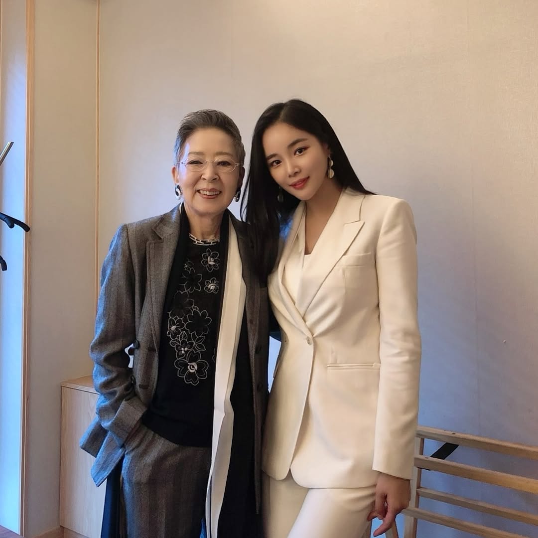 ͺ    ֵ /  :  νŸ׷