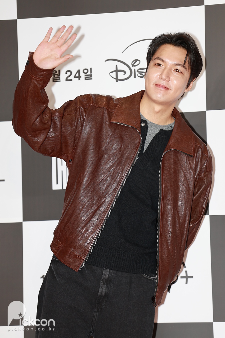 �̹�ȣ, ���� �� £���� '�߻���' (����)