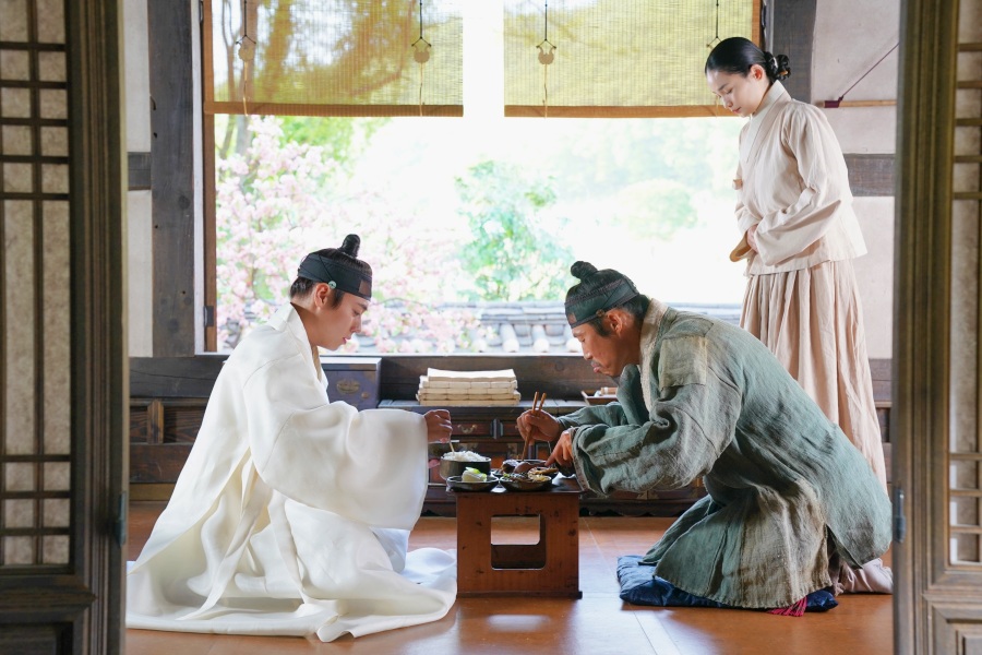 '����' �����ơ�'�Ѹ�ȸ' �����¡�'�հ� ��� ����' ��ƿ�� ����