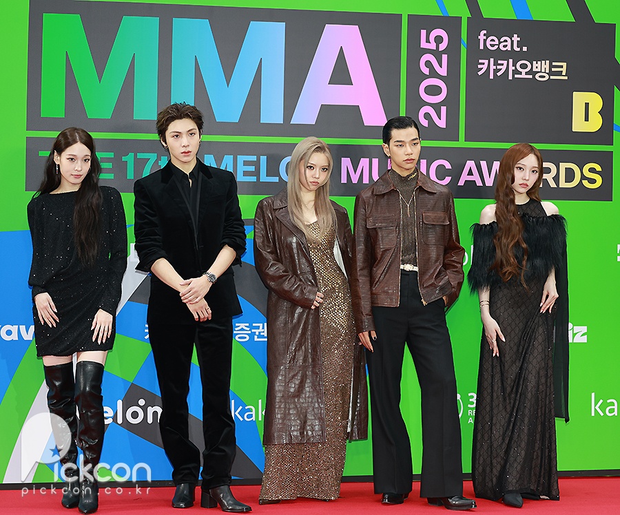 멜론뮤직어워드 레드카펫 / 사진: 픽콘DB