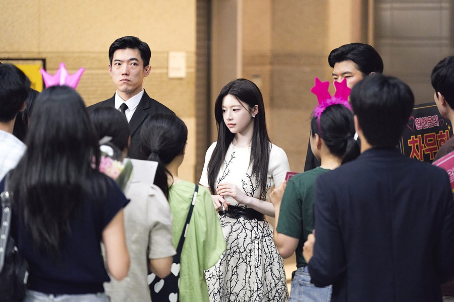 �輱ȣ, �������� ������ �����㡦'�� ��� �뿪 �ǳ���?' ĳ���� ��ƿ ����