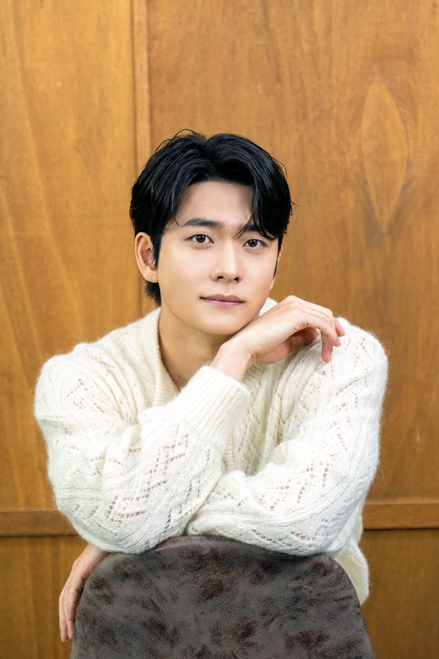 '�̰���' ���¿� "�輼���� '����Ʈ Ŀ�û�' ���? ���ɸ����� ����" [���ͺ�]