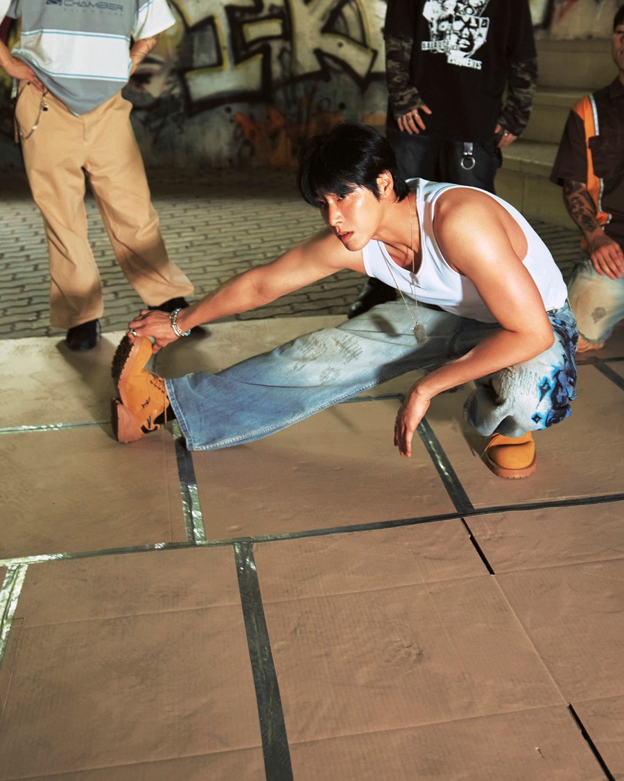 '���� 22�ֳ� D-DAY' ����ű�, �׷졤�ַ� �ƿ츥 2025�� Ȱ��