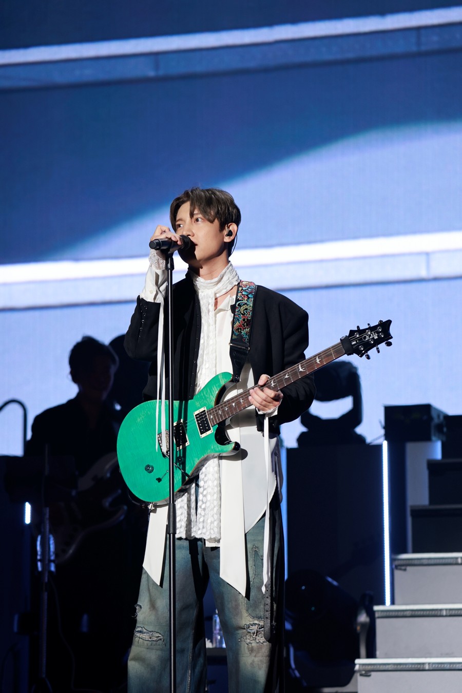 '���� 22�ֳ� D-DAY' ����ű�, �׷졤�ַ� �ƿ츥 2025�� Ȱ��