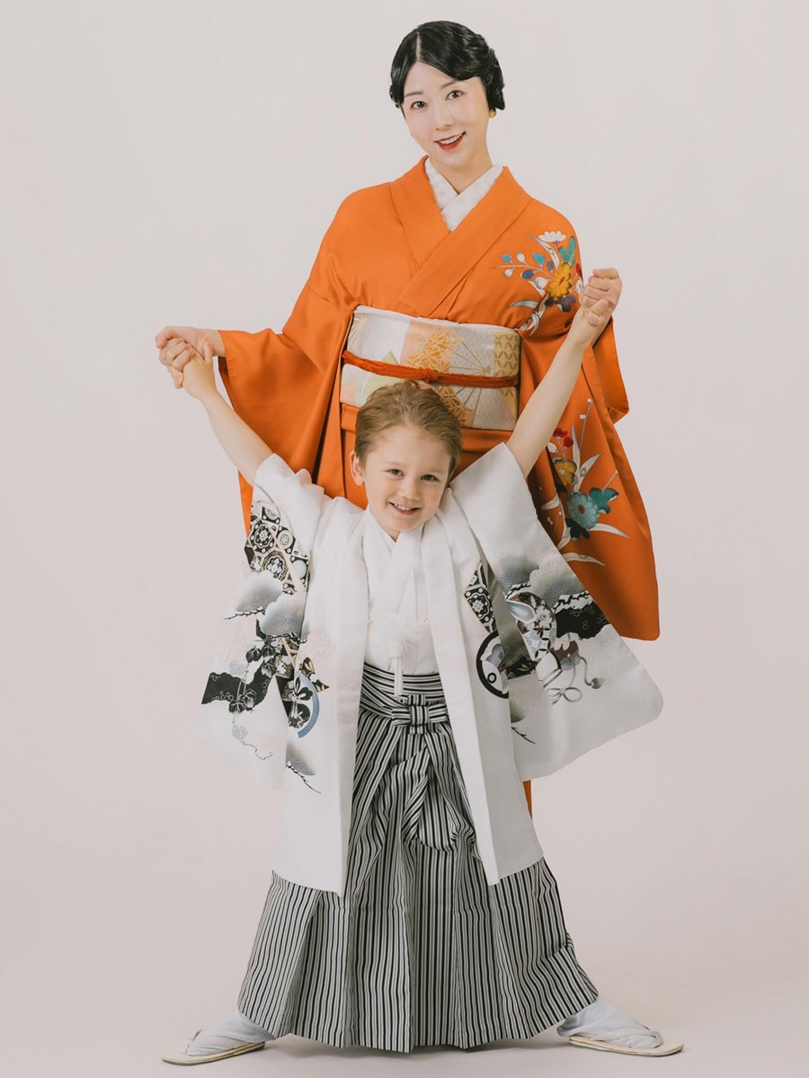 ������, �Ƶ� ���� ���� ���� ���� �����ϸ� "�ƺ� ��� �ҽ�? ���� �ѱ��"