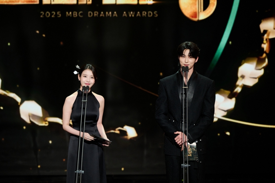 �����������켮, '21���� �뱺����' ڸ�ƴ١�MBC ������潺��� Ƽ������ �� ����