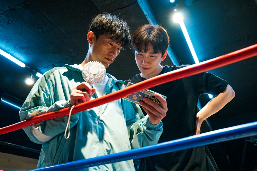 ����ȣ VS ��ä��, 'ĳ�ŷ�'���� �º��� �뼼 ���� ����