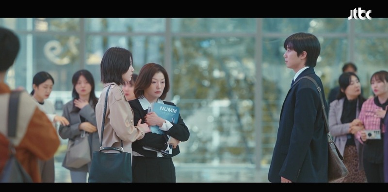 ���� : JTBC ���ϵ�� <�浵�� ��ٸ���> 