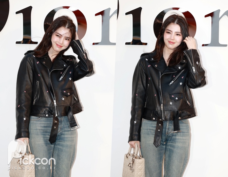 디올 포토월 / 사진: 픽콘DB
