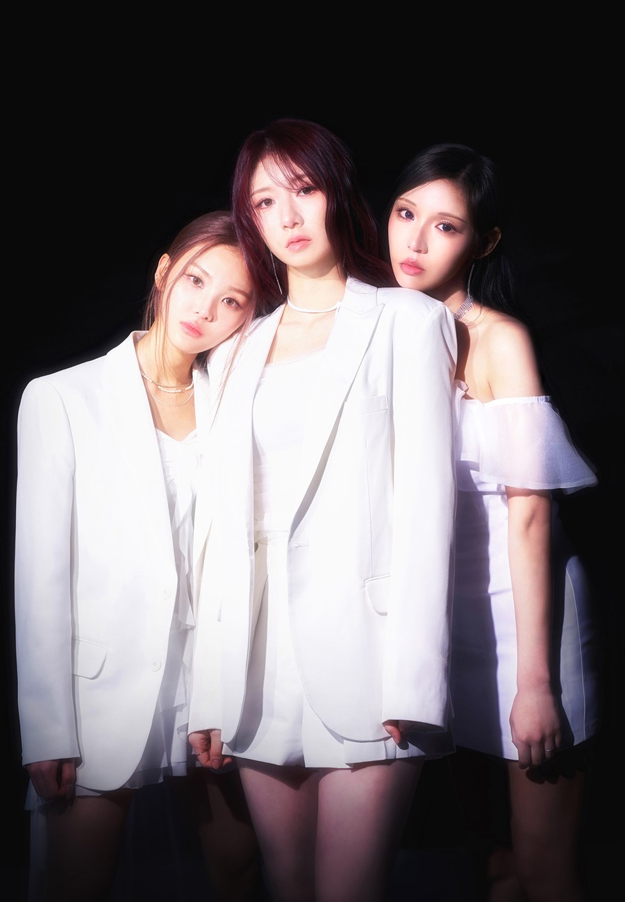 ���ս� ù ���� ��ơ��ʿ�������, ������ '�Ƹ������ ��������' ������ũ 