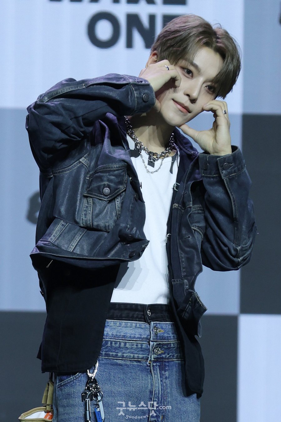 �˵�� �ؼ� "�ٽ� �� �� �����ϰ� �� ���� ���������� Ȱ���� ���� ū ���� �ƴ�"