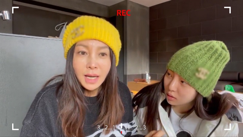 ������, ��ȥ �� ��ȭ �۰� Ȱ�� �� "���ر� �Ƿ�"��Ȳ�������������� �̱۸� �ϻ� ����