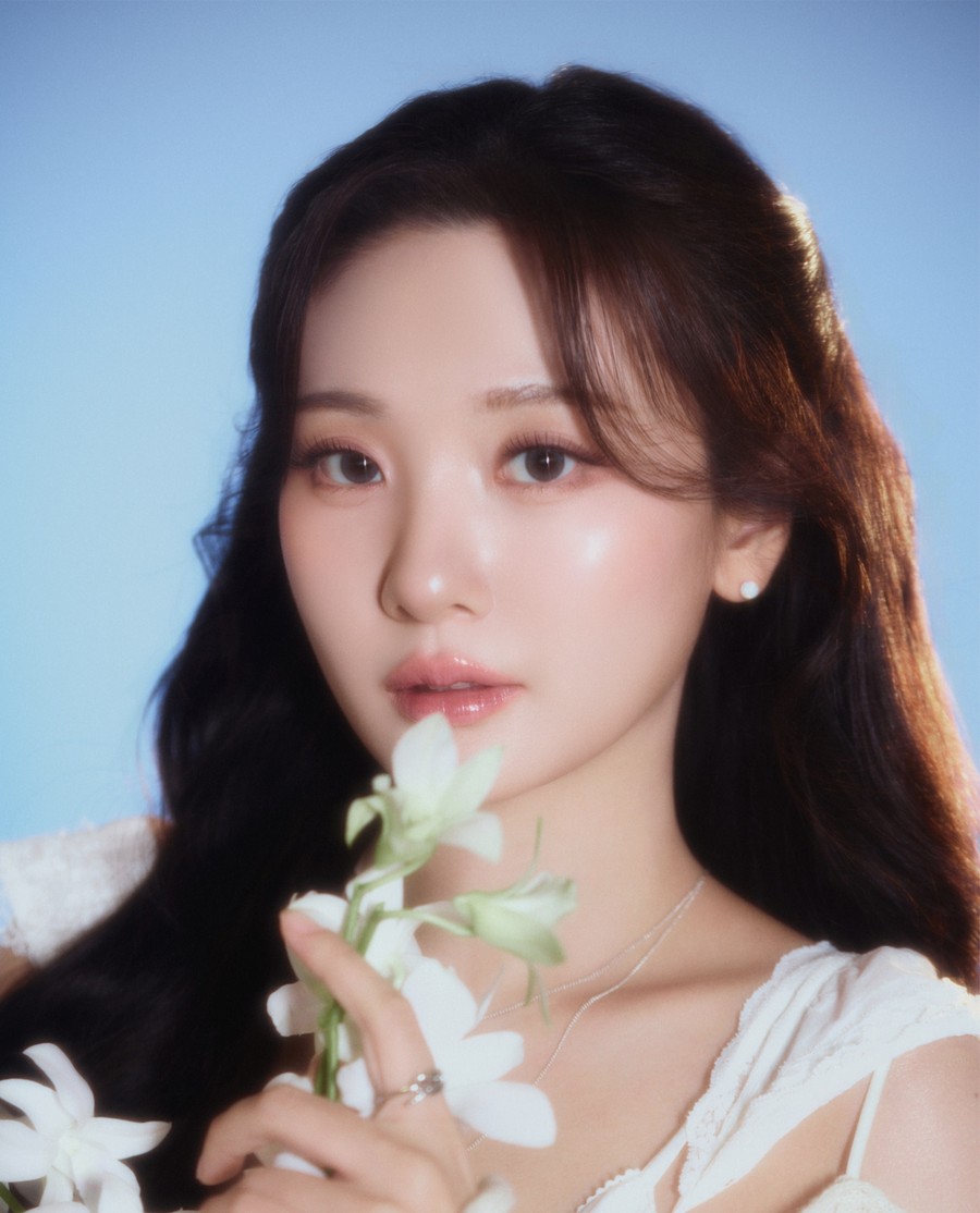 ����: �˹��� ����