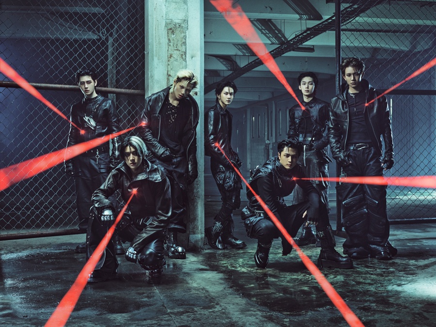 ��������, Į ���� �غ��� 'THE SIN : VANISH'���Ϻ��� '�ܼ�Ʈ �ٹ�'