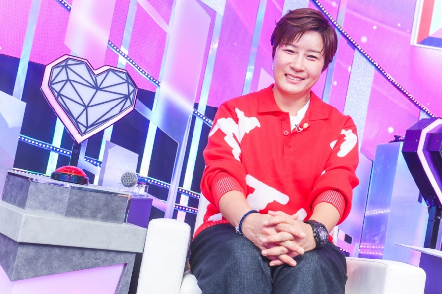 "���� �� å��������"��'�̽�Ʈ��4' �պ��, �ɻ��ϴٰ� �޷��� �����ڿ� ����