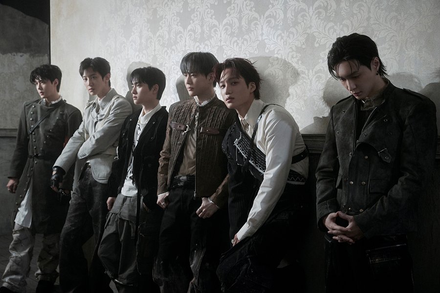 '컴백 D-DAY' 엑소, 정규 8집 'REVERXE'로 진정한 '왕의 귀환' 알린다