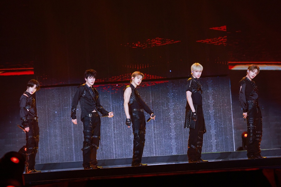 ����ο�������Դ�, ���쵼 �̰߰� �ޱɴ١����� ������ �︰ ��â �⿬