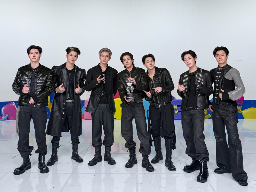 엔하이픈, 미니 7집으로 '더블 밀리언셀러' 달성…통산 4번째 기록