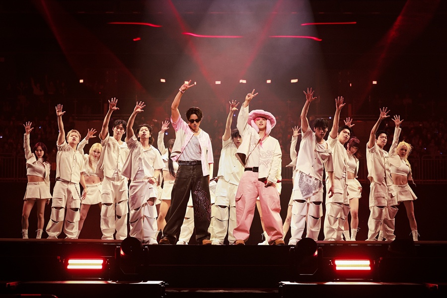 ����: �÷��� ����