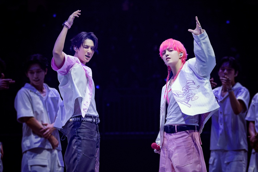 ����ƾ ������X�α�, 2�� 6õ ������ 'HYPE VIBES'�����̺� ��Ƽ ����