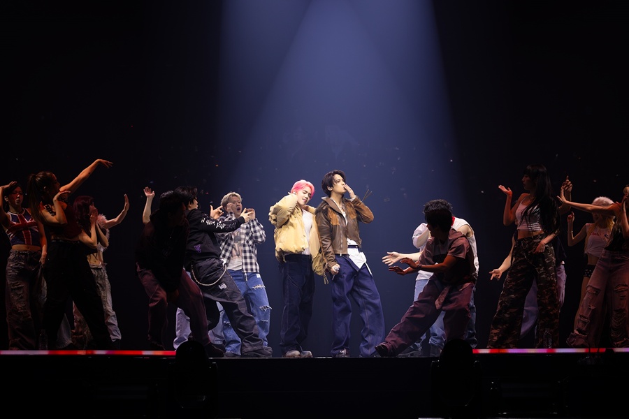 ����ƾ ������X�α�, 2�� 6õ ������ 'HYPE VIBES'�����̺� ��Ƽ ����