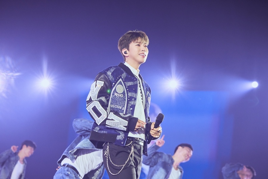 �������� 'IM HERO'�� �� 252,000�� ���� �ӿ���, ��Ÿ��� �ܼ�Ʈ ���� 