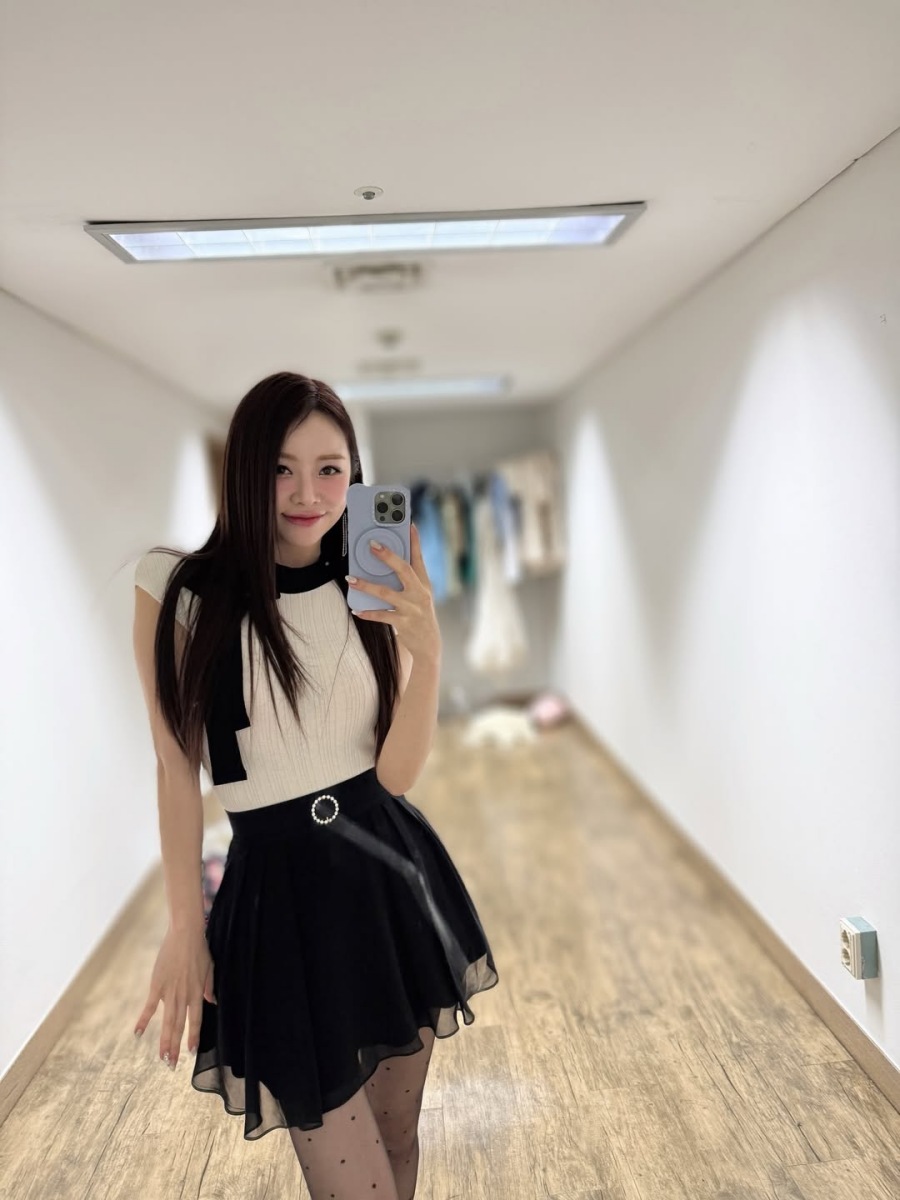 설하윤, 황금골반 실루엣이 다했네…